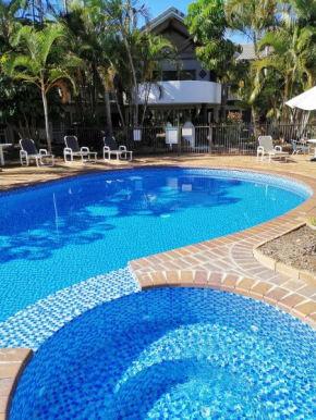 Гостиница Bay of Palms  Серферс-Парадайс
